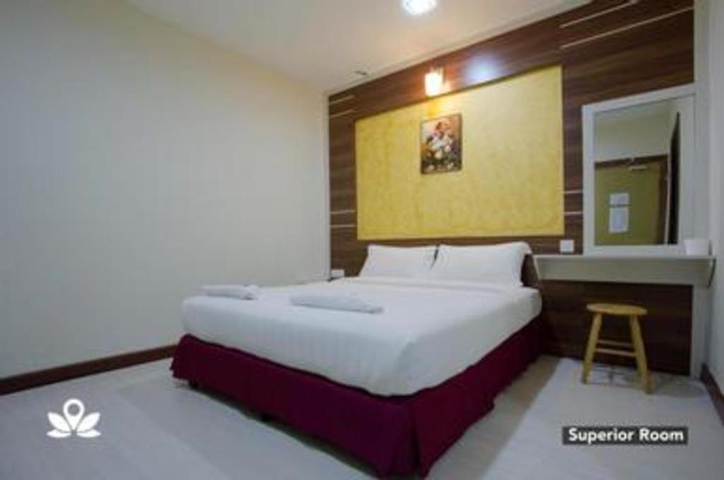 Golden Night Hotel Subang Jaya Exterior foto
